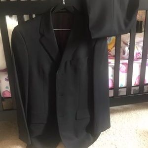 Men’s Hugo Boss Red Label 36R 3 Button